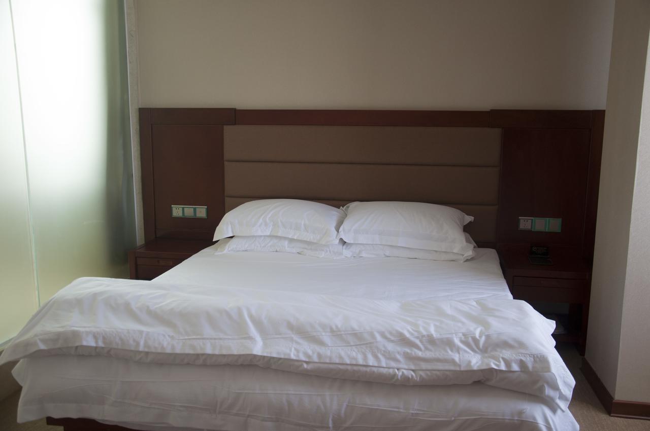 Shantou Jun Hua Hotel Eksteriør bilde